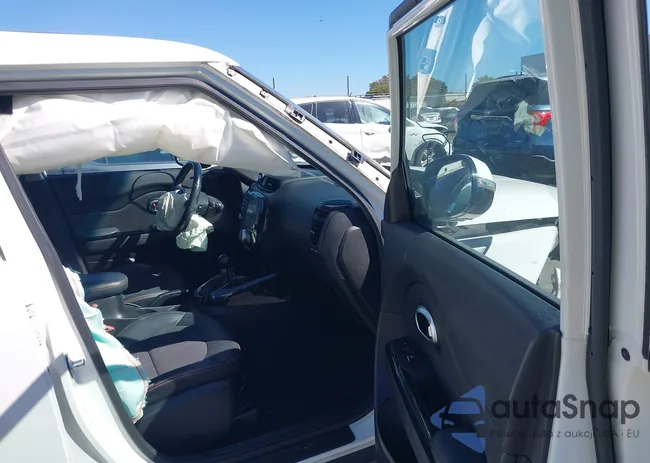 KNDJX3AA1J7593305: 43468344