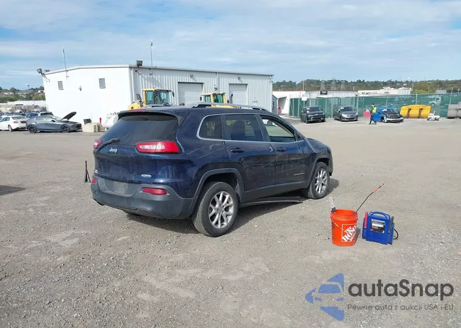 1C4PJLCBXEW186547: 43468363