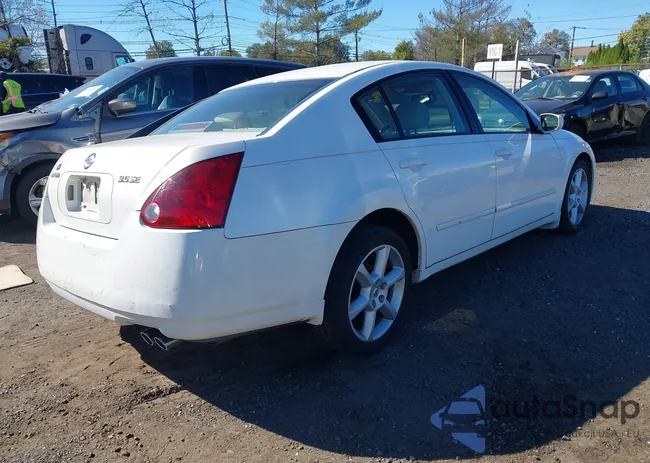 1N4BA41E04C841298: 43468405