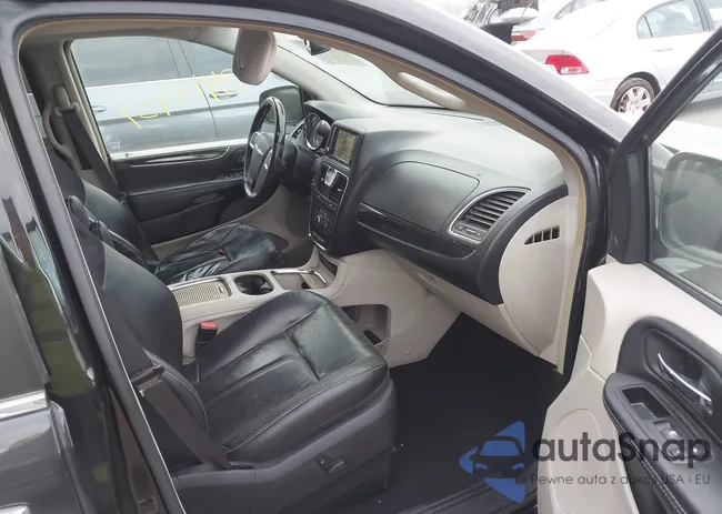 2C4RC1GG8FR655903: 43468437