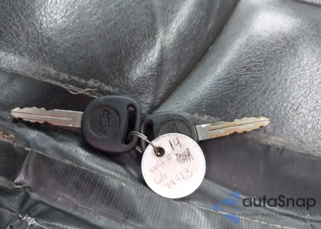 1GCHK24U75E302563: 43469551