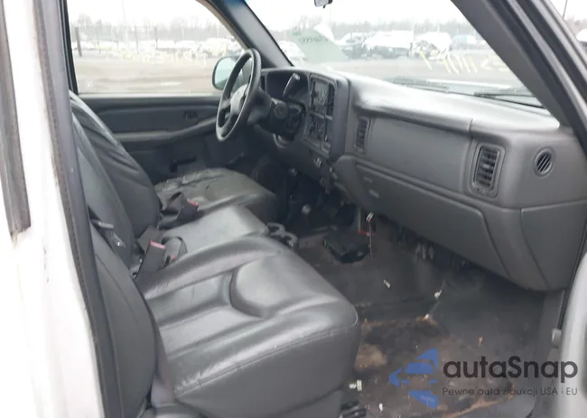 1GCHK24U75E302563: 43469551