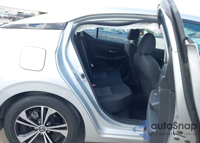 3N1AB8CV8MY329175: 43469664