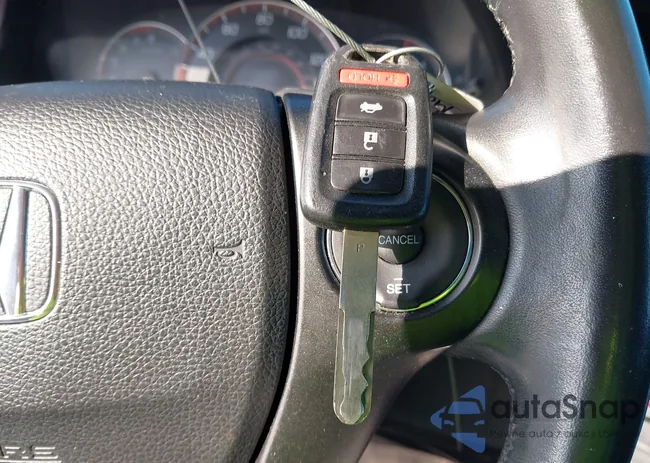 1HGCR2F53DA177564: 43469709