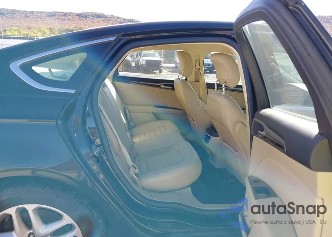 3FA6P0HD4ER101052: 43469752