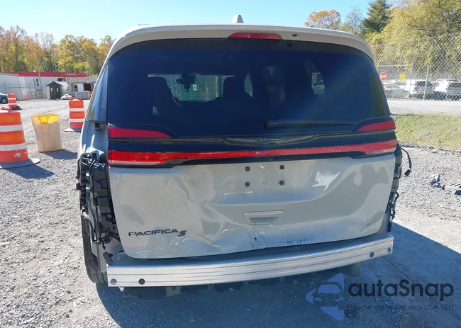 2C4RC1BG5MR541426: 43469757