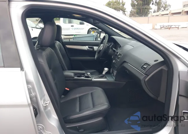 WDDGF54X98F097151: 43469884