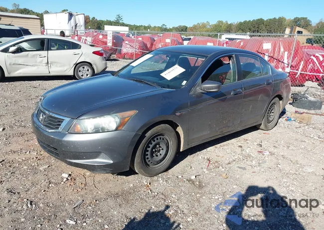 1HGCP263X8A128565: 43469973