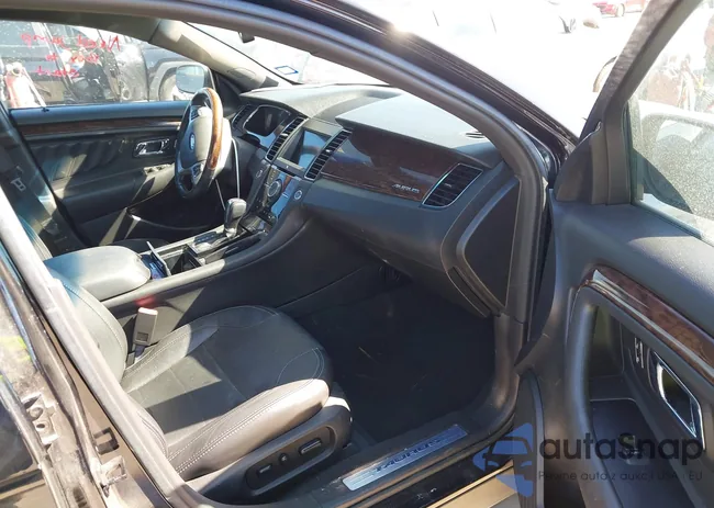 1FAHP2F85JG137960: 43469157