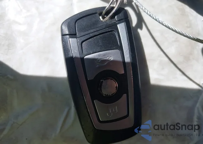 WBA3B3G51FNR86982: 43469324