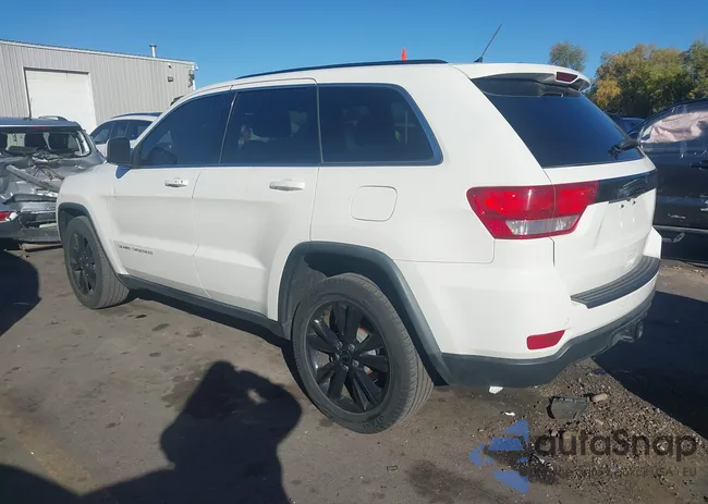 1C4RJEAG5CC355665: 43470475