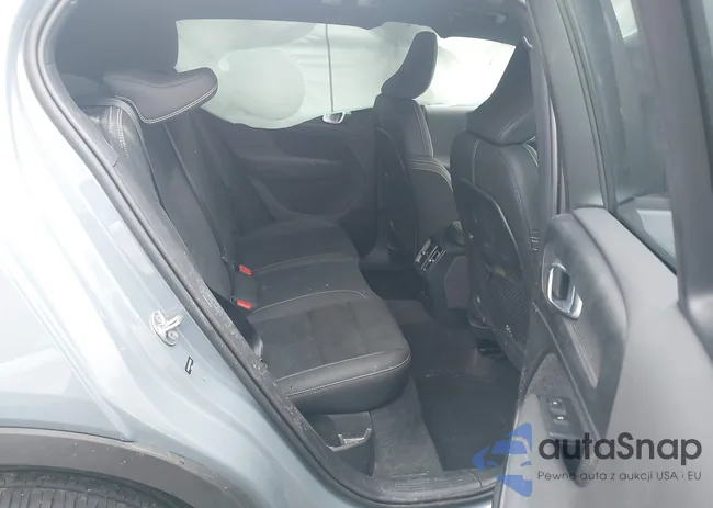 YV4ED3UM5P2987389: 43470590