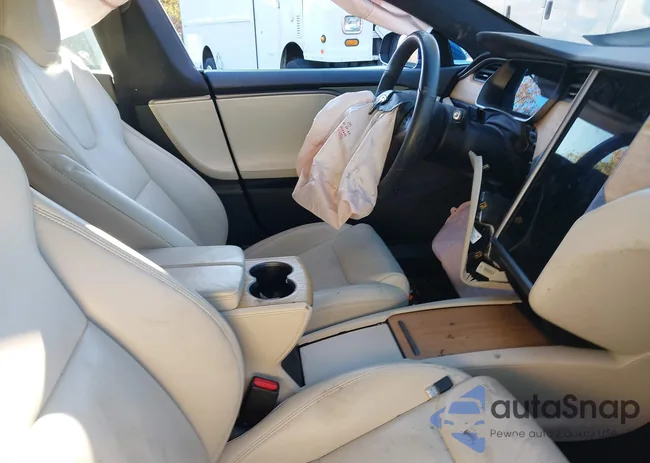 5YJSA1E42LF408643: 43470721