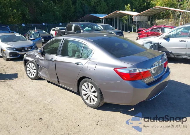 1HGCR2F88FA120077: 43470738