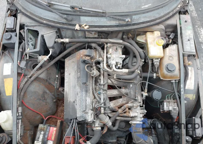 YS3AK45E8N2018020: 43470904