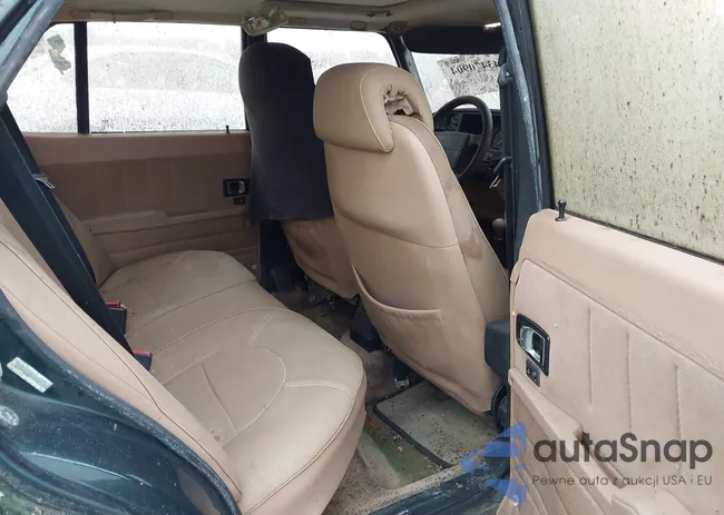 YS3AK45E8N2018020: 43470904