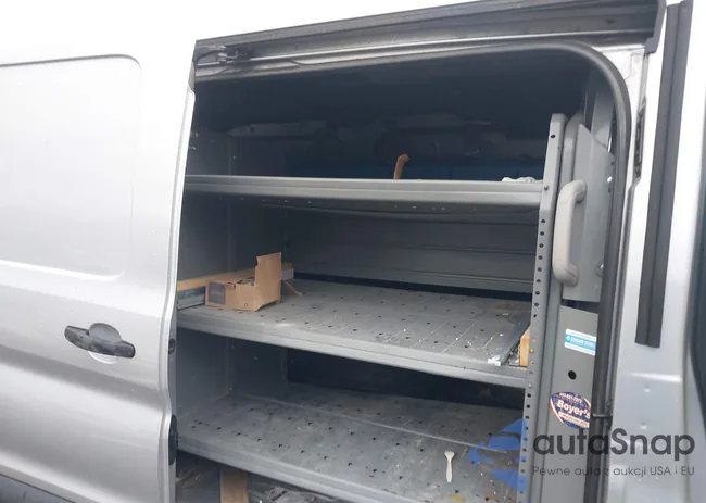 1FTYR2YM9GKA19351: 43470065