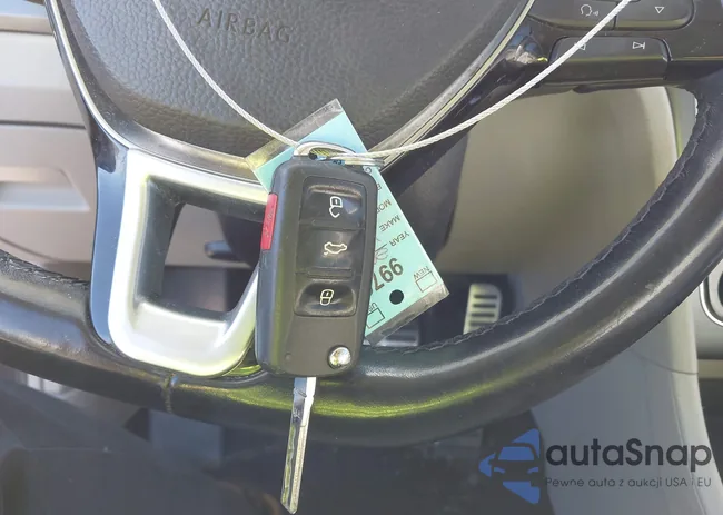 1VWDT7A35HC066688: 43470118