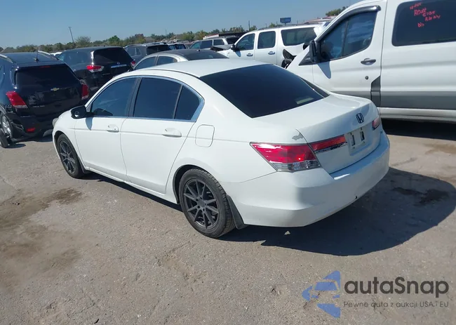 1HGCP2F79CA030784: 43471516