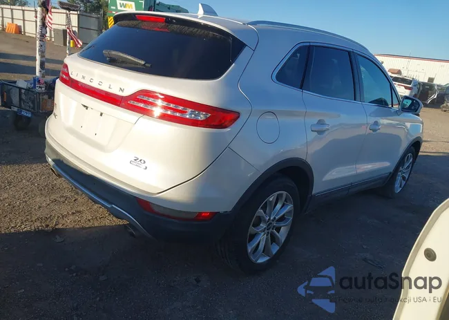 5LMCJ1A94FUJ10766: 43471564