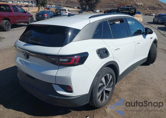 1V2CMPE89PC027990: 43471657