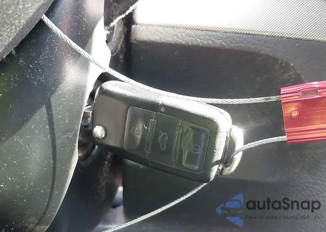 3VWEF71K17M180719: 43471745