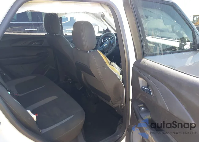 KL79MPSLXPB025270: 43471776