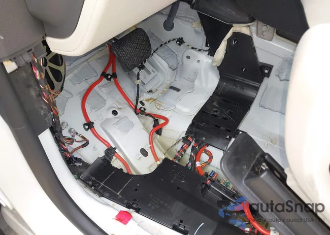 4JGFB4KE6LA183645: 43471936