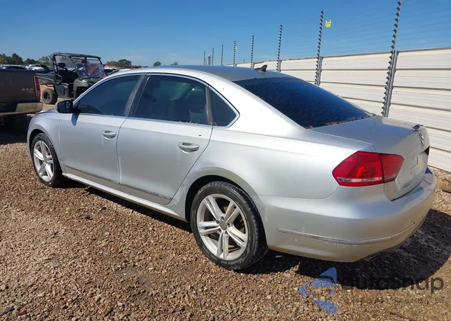 1VWBN7A30DC100810: 43471968