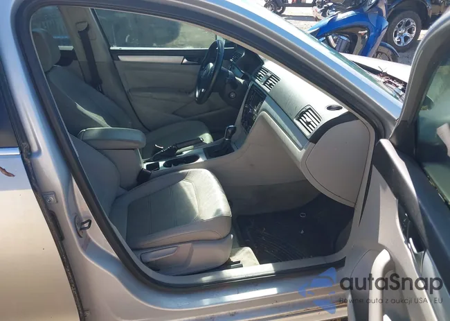 1VWBN7A30DC100810: 43471968