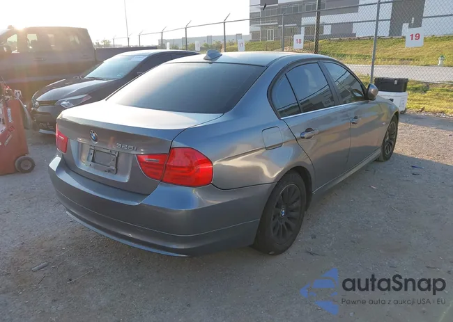 WBAPH57549NL79068: 43471106