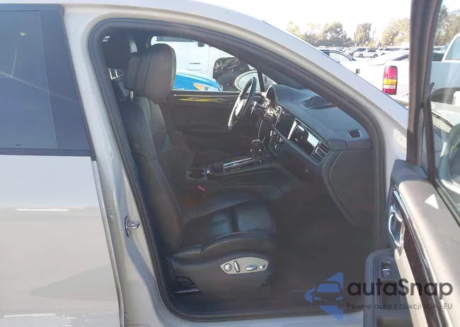 WP1AA2A54PLB21452: 43471325