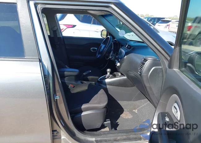 KNDJN2A2XK7686365: 43471400