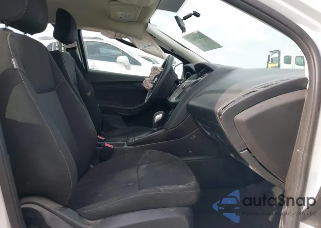 1FADP3F26JL250257: 43472529