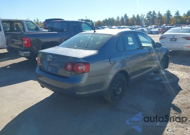 3VWJX7AJ5AM001768: 43472583