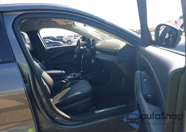 3FMTK3SU4PMA96498: 43472648