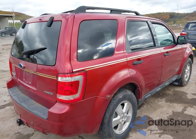 1FMCU93148KB10412: 43472784