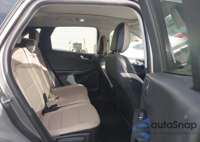 1FMCU0H62MUB09032: 43472981