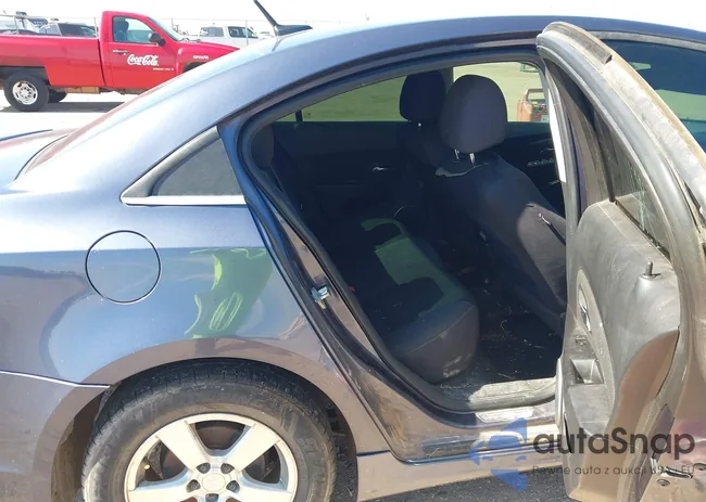 1G1PC5SB1D7152344: 43472093