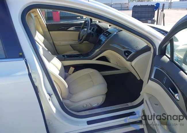 3LN6L2LU8DR816872: 43472136