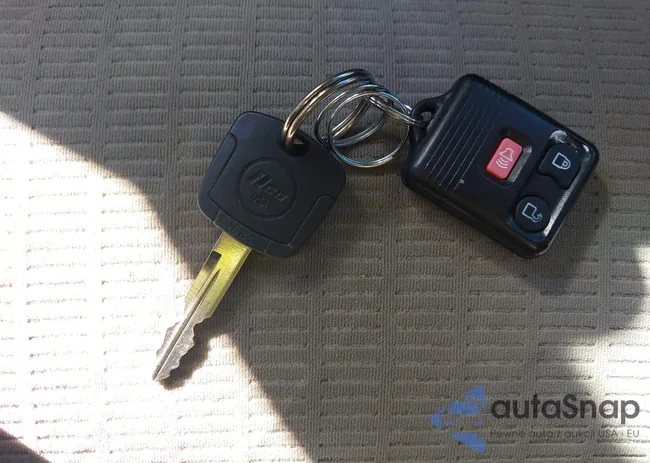 1FMEU31EX8UB12603: 43472144