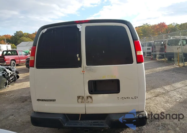 1GCGG29C381165758: 43473518