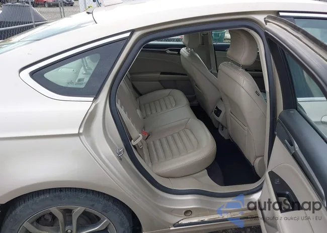 3FA6P0CD2KR256301: 43473653