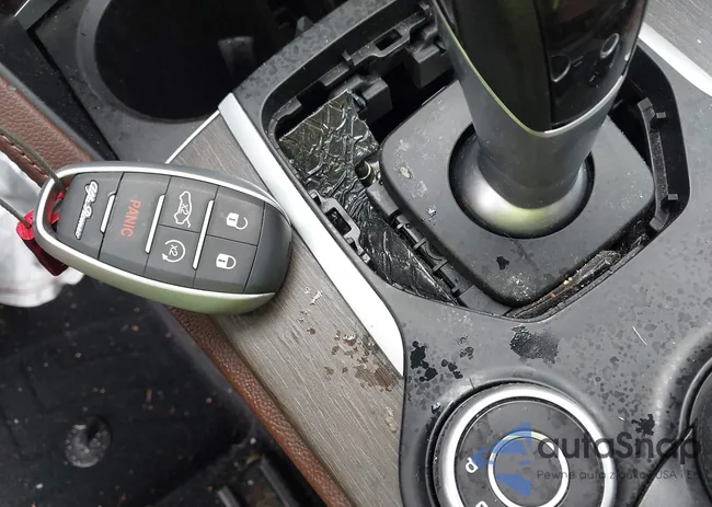 ZASFAKBN1J7B92282: 43473684