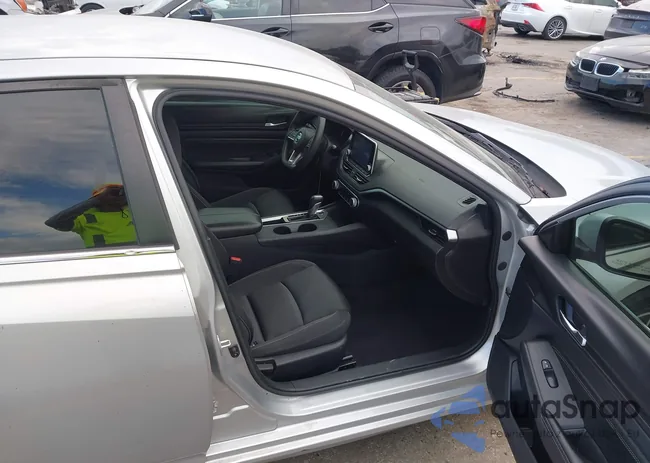 1N4BL4BV3LC241804: 43473827