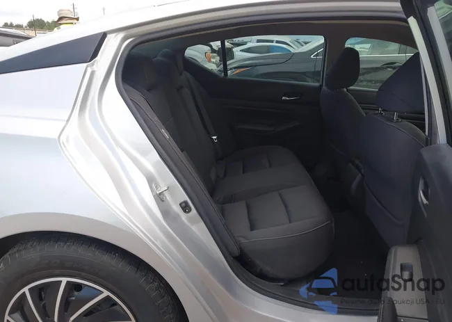 1N4BL4BV3LC241804: 43473827