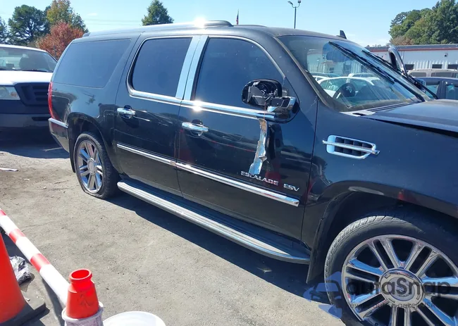 1GYUKHEF3AR183697: 43473883