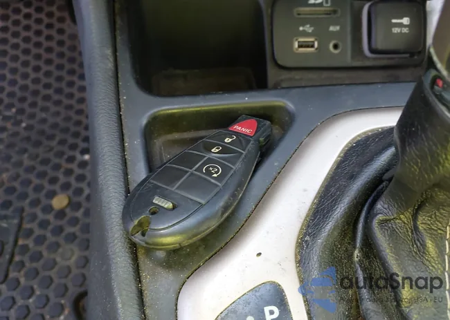 1C4PJLCB1FW532650: 43473947