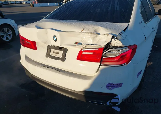 WBAJA9C51JB033833: 43474006