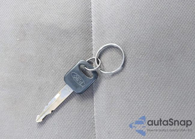 1FTNE24W19DA93036: 43473344